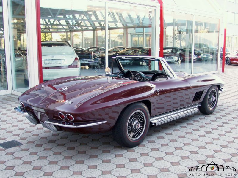Corvette C2 Sting Ray Cabrio