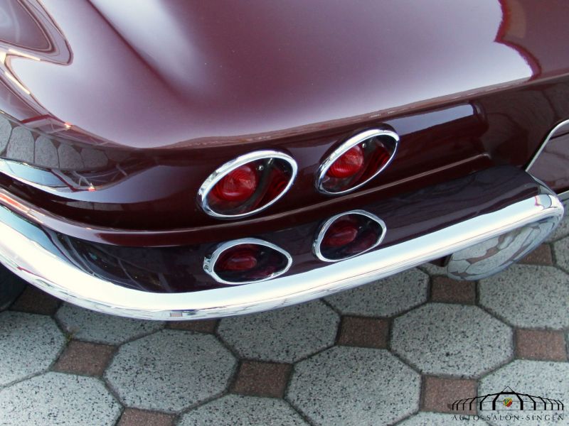 Corvette C2 Sting Ray Cabrio