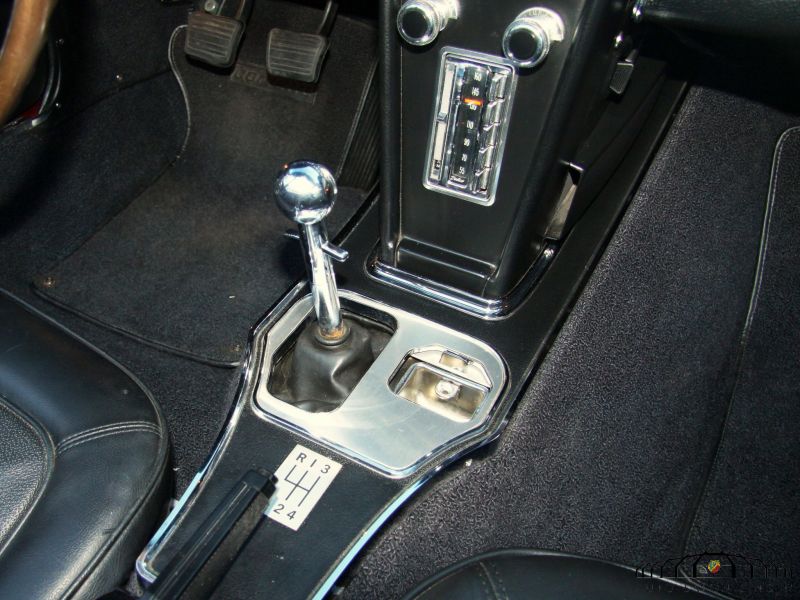 Corvette C2 Sting Ray Cabrio