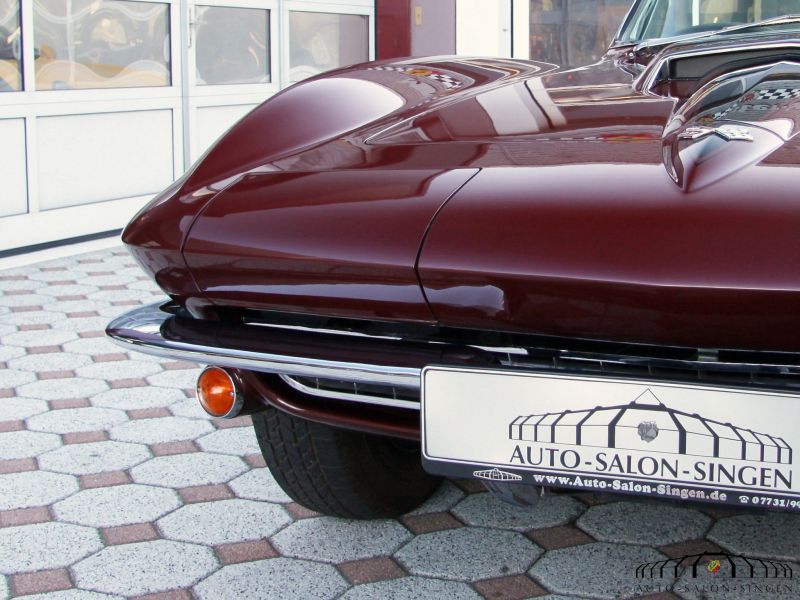 Corvette C2 Sting Ray Cabrio