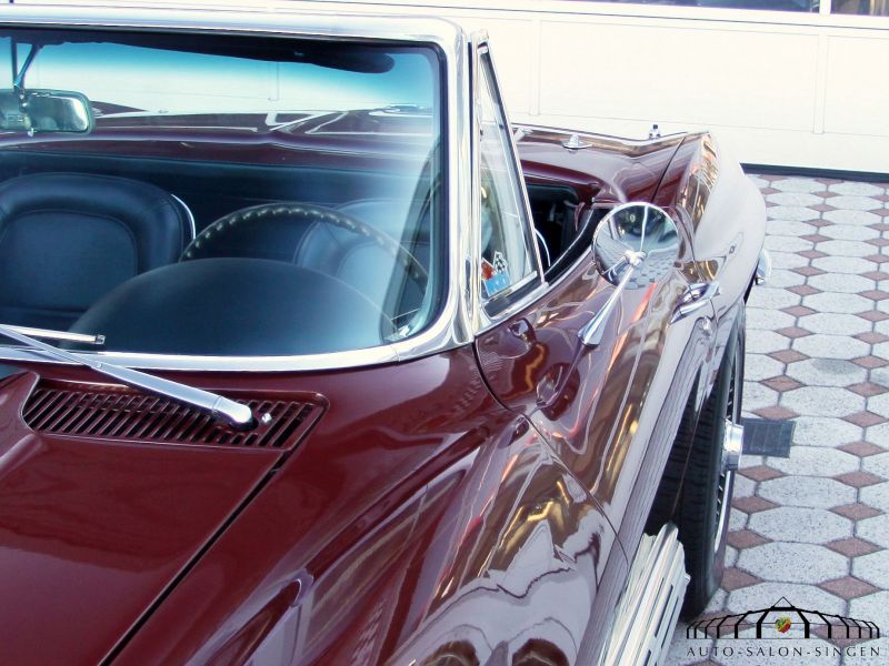Corvette C2 Sting Ray Cabrio