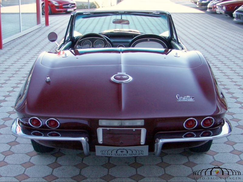 Corvette C2 Sting Ray Cabrio