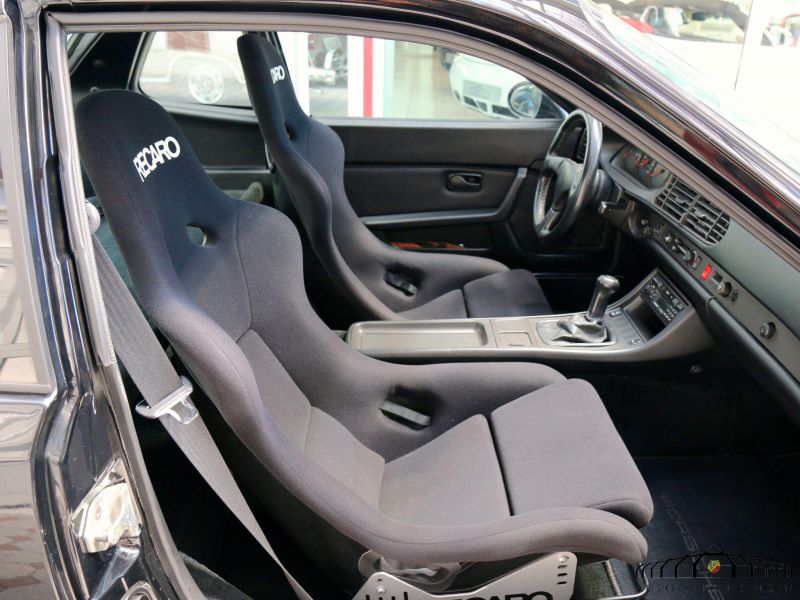 Porsche 968 CS