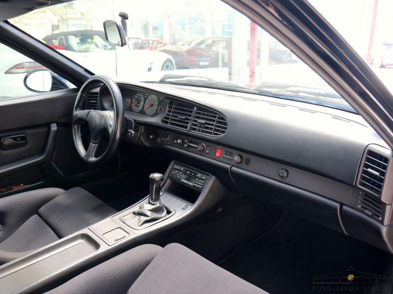 Porsche 968 CS