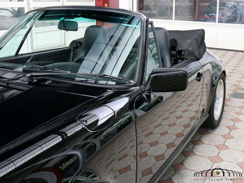 Porsche 911 Carrera Cabrio 3.2