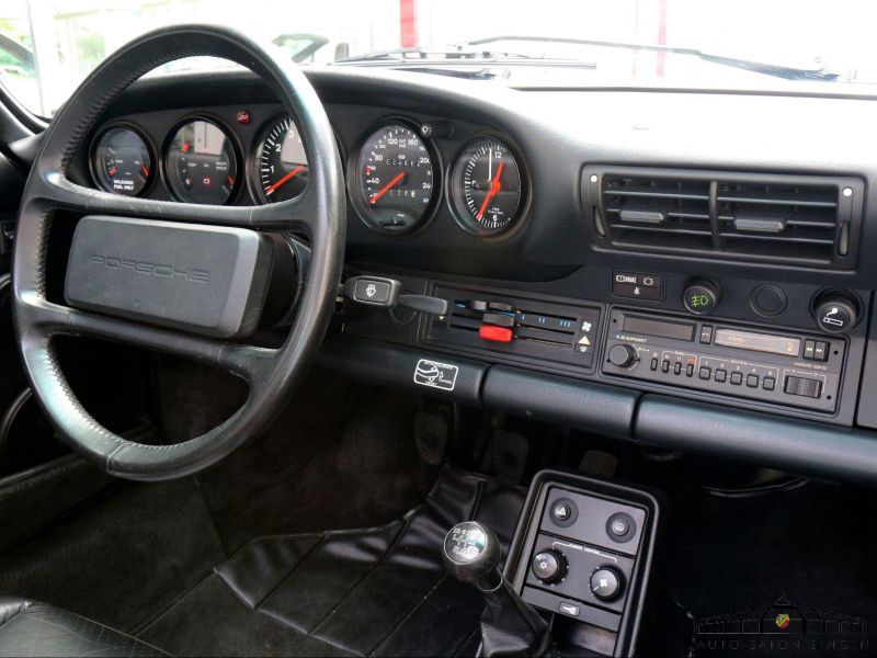 Porsche 911 Carrera Cabrio 3.2