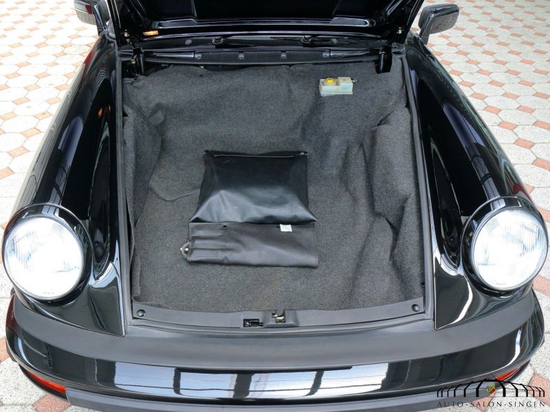 Porsche 911 Carrera Cabrio 3.2