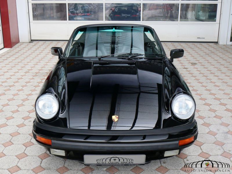 Porsche 911 Carrera Cabrio 3.2