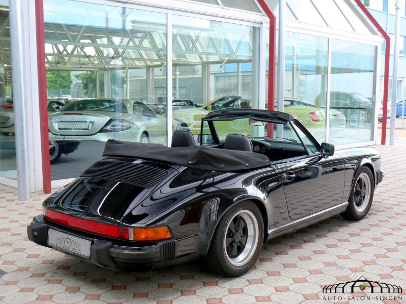 Porsche 911 Carrera Cabrio 3.2