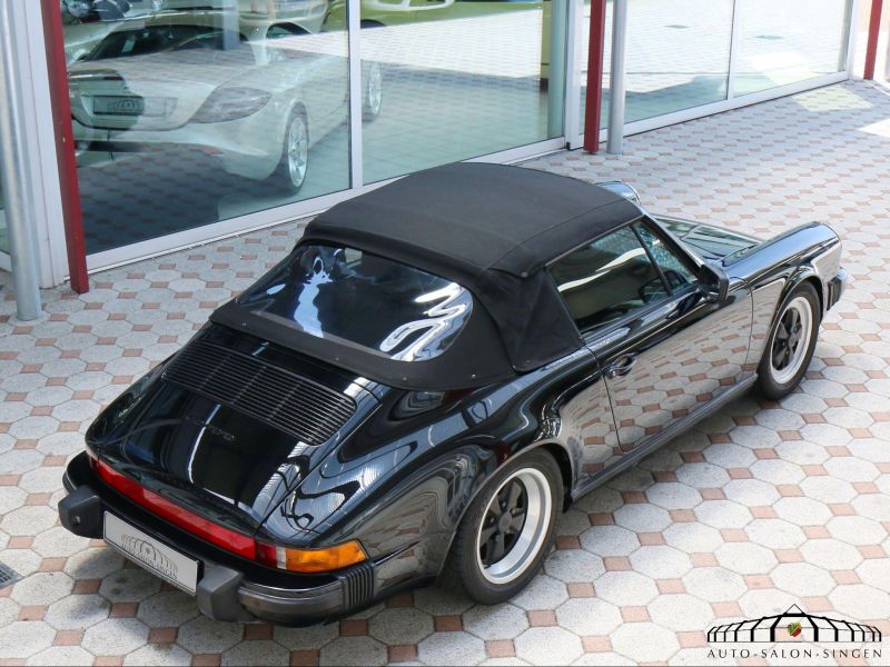 Porsche 911 Carrera Cabrio 3.2