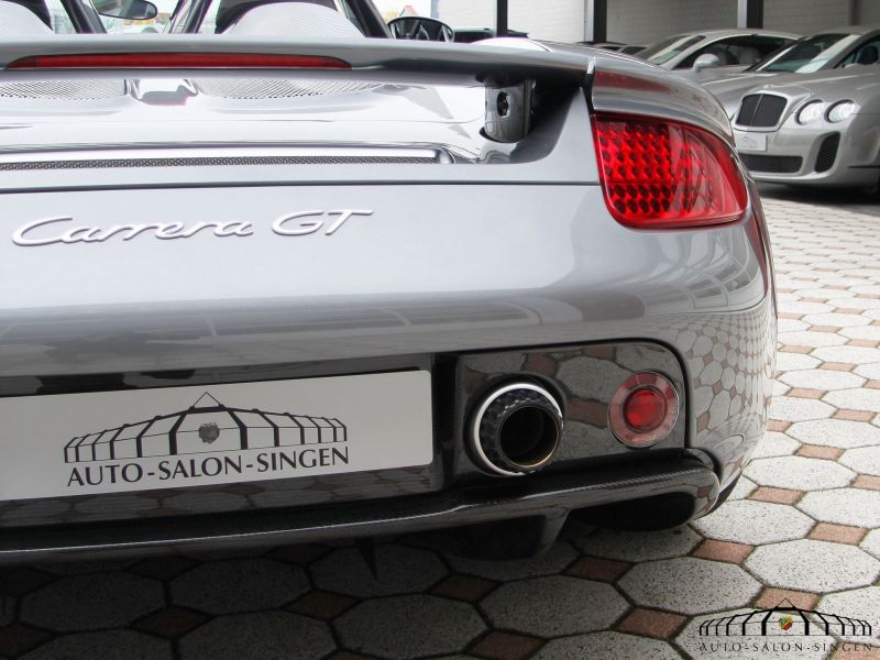 Porsche Carrera GT