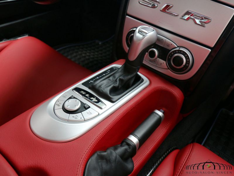 Mercedes-Benz SLR McLaren