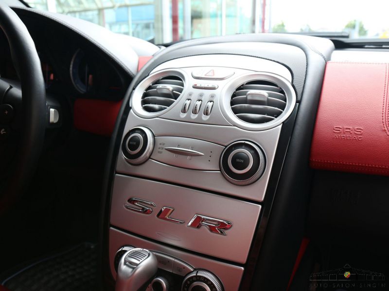 Mercedes-Benz SLR McLaren