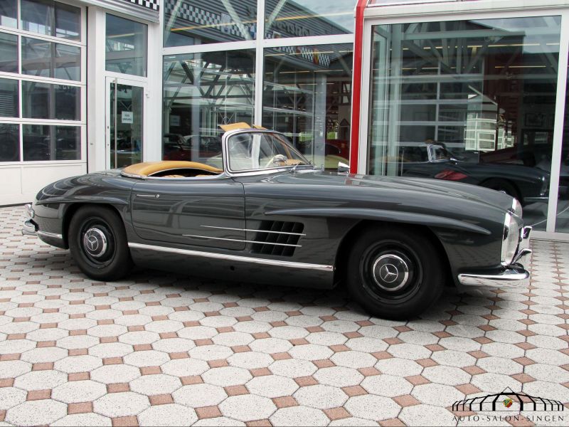 Mercedes-Benz 300 SL Roadster