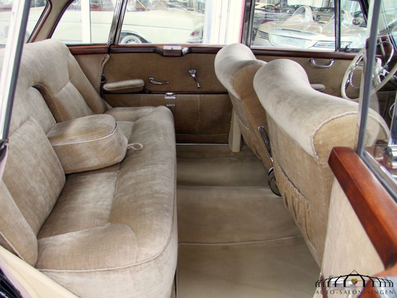 Mercedes-Benz 300 Adenauer