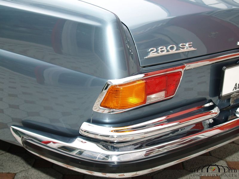 Mercedes-Benz 280 SE 3.5 Cabrio