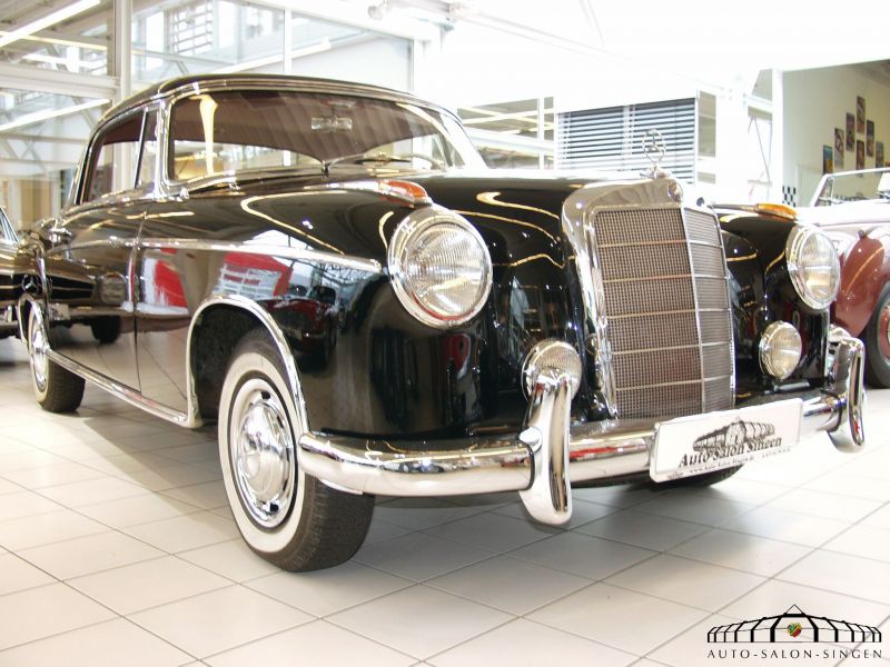 Mercedes-Benz 220 S Ponton Coupe