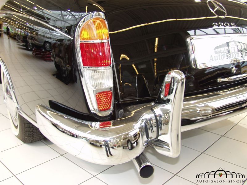 Mercedes-Benz 220 S Ponton Coupe