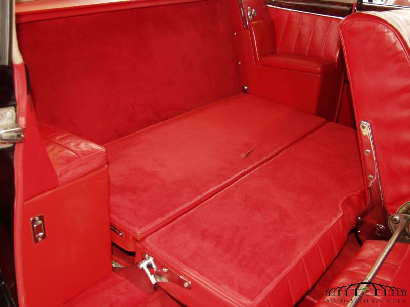 Mercedes-Benz 220 S Ponton Coupe
