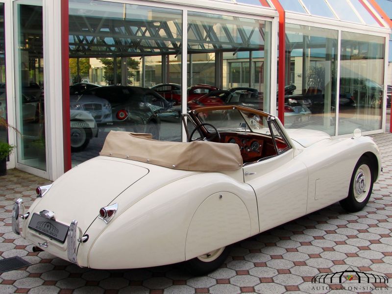 Jaguar XK 120 DHC