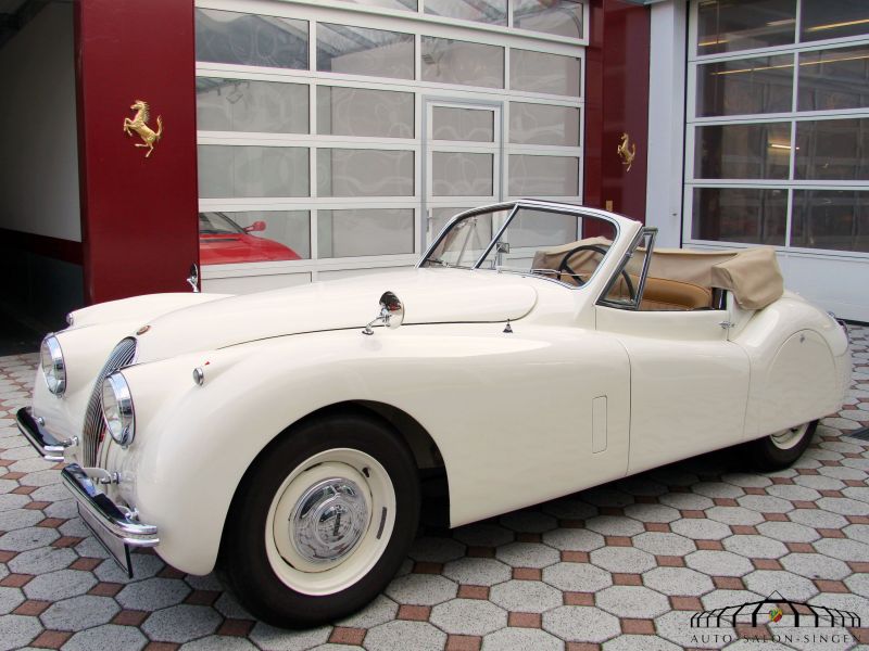 Jaguar XK 120 DHC