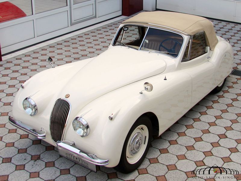 Jaguar XK 120 DHC