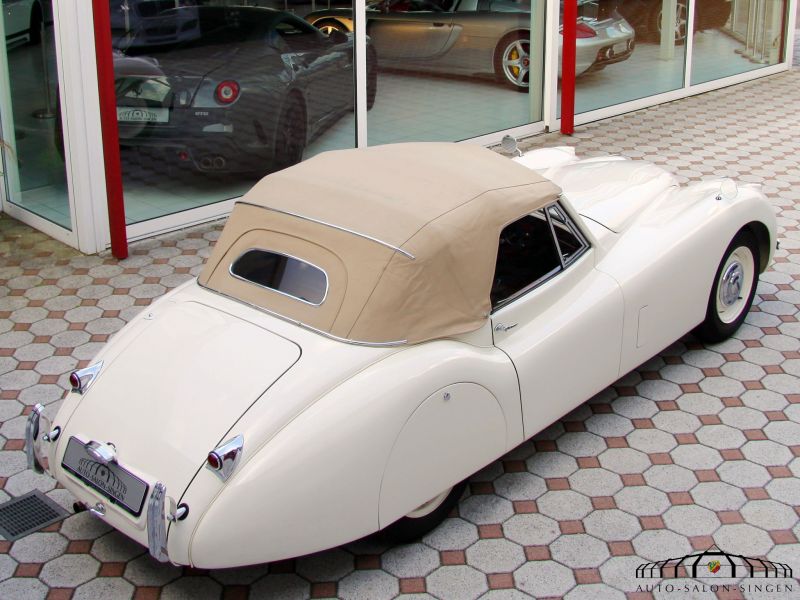 Jaguar XK 120 DHC