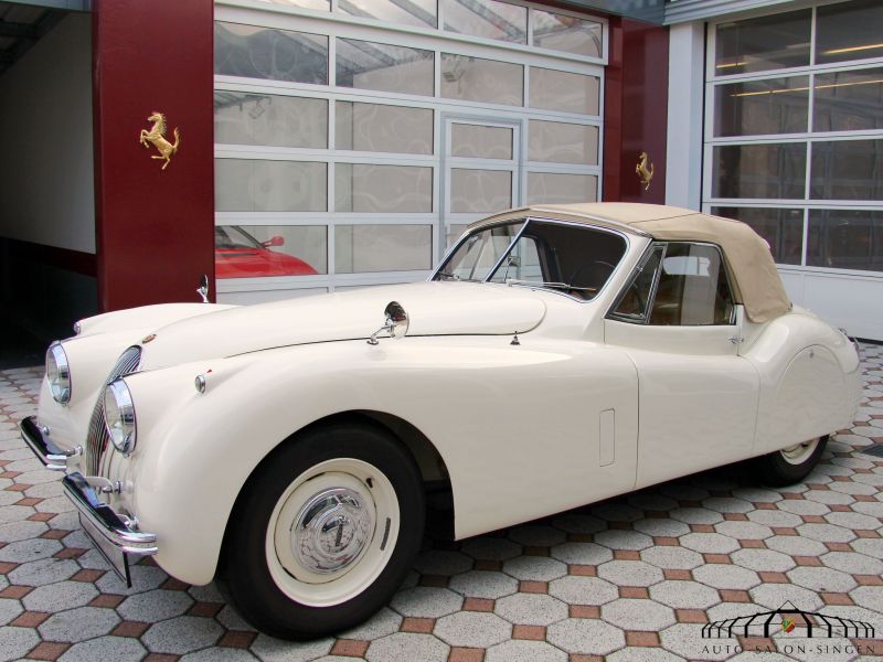 Jaguar XK 120 DHC