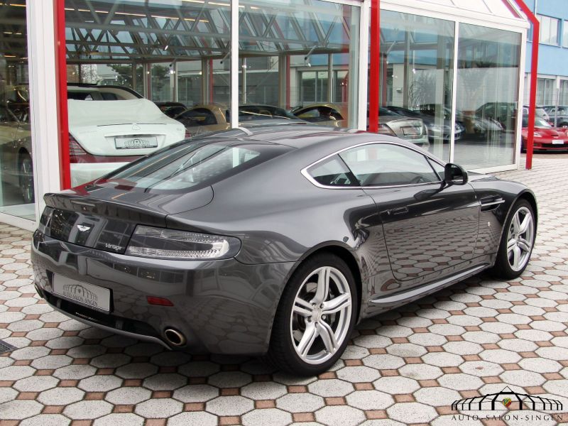 Aston Martin V8 Vantage Coupe 