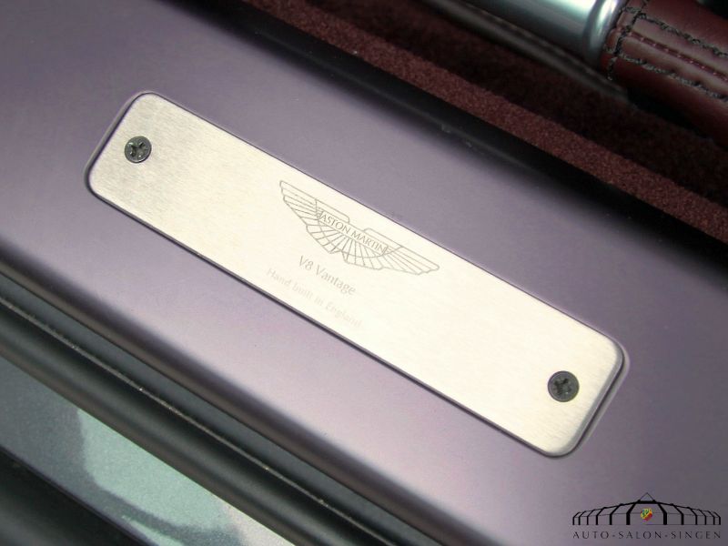 Aston Martin V8 Vantage Coupe 