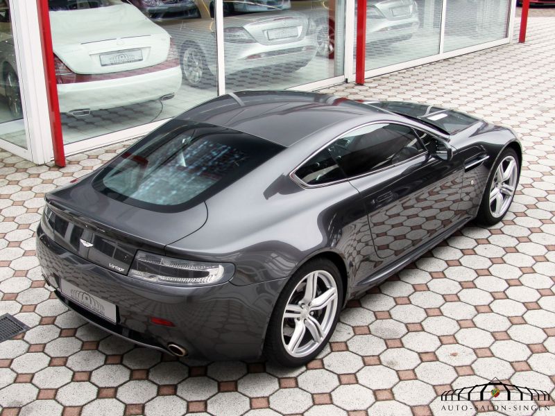 Aston Martin V8 Vantage Coupe 