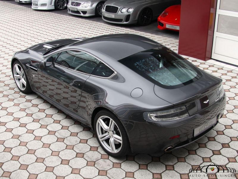 Aston Martin V8 Vantage Coupe 