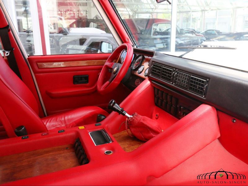 Lamborghini LM 002