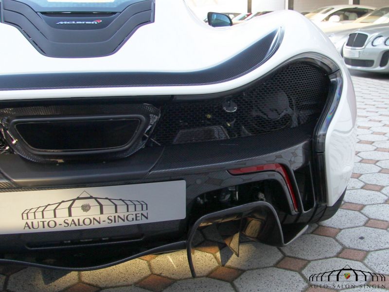 McLaren P1