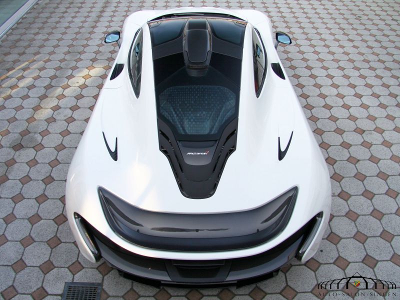 McLaren P1