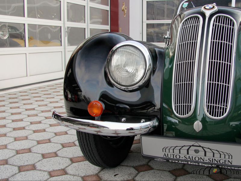 BMW 327 Coupe
