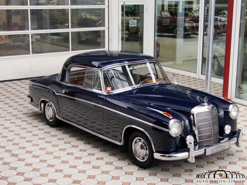 Mercedes-Benz 220 SE Ponton Coupe