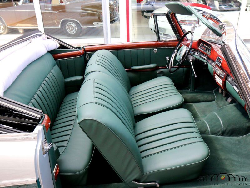 Mercedes-Benz 220 S Ponton Cabrio A/C