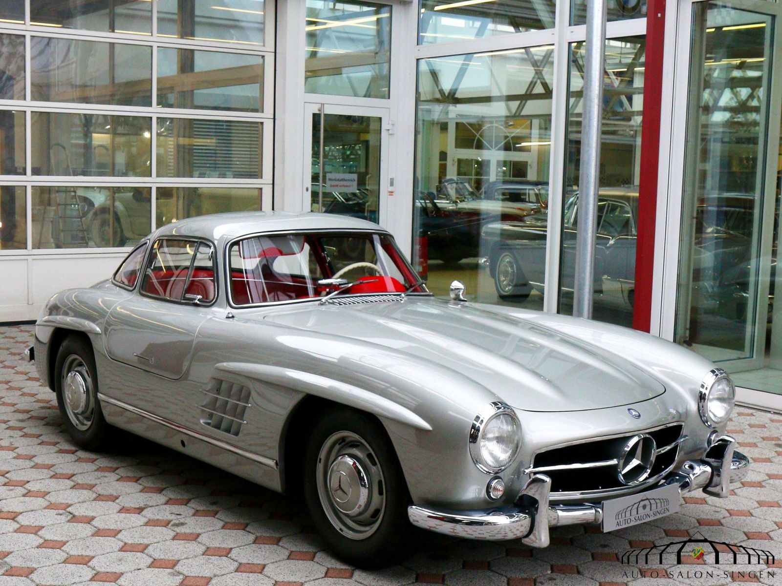 Mercedes Benz 300 Sl Gullwing Coupe Auto Salon Singen