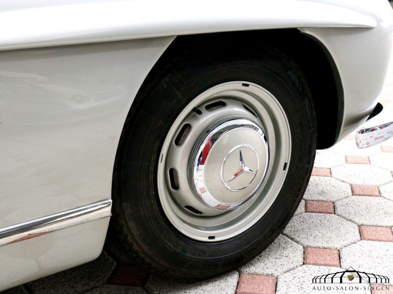 Mercedes-Benz 300 SL Gullwing