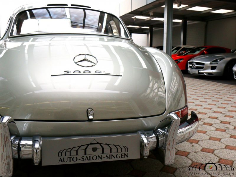 Mercedes-Benz 300 SL Gullwing