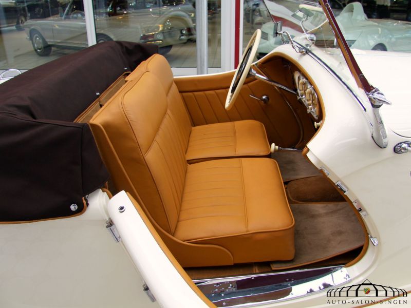 Mercedes-Benz 290 Cabrio