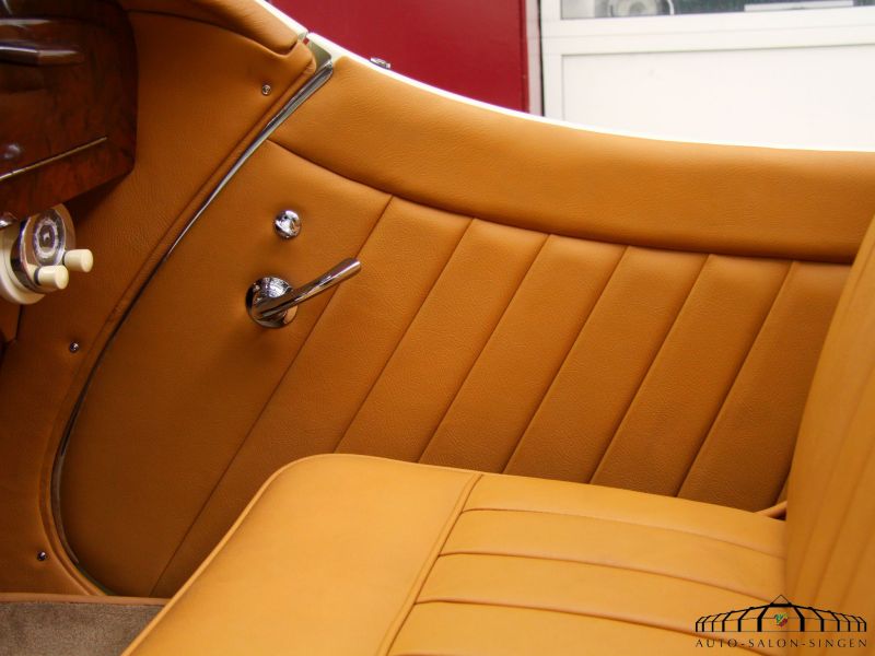 Mercedes-Benz 290 Cabrio