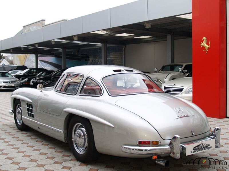 Mercedes-Benz 300 SL Gullwing