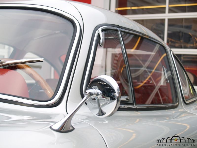 Mercedes-Benz 300 SL Gullwing
