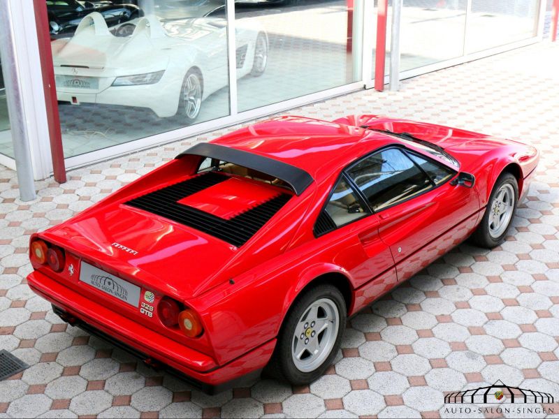 Ferrari 328 GTB