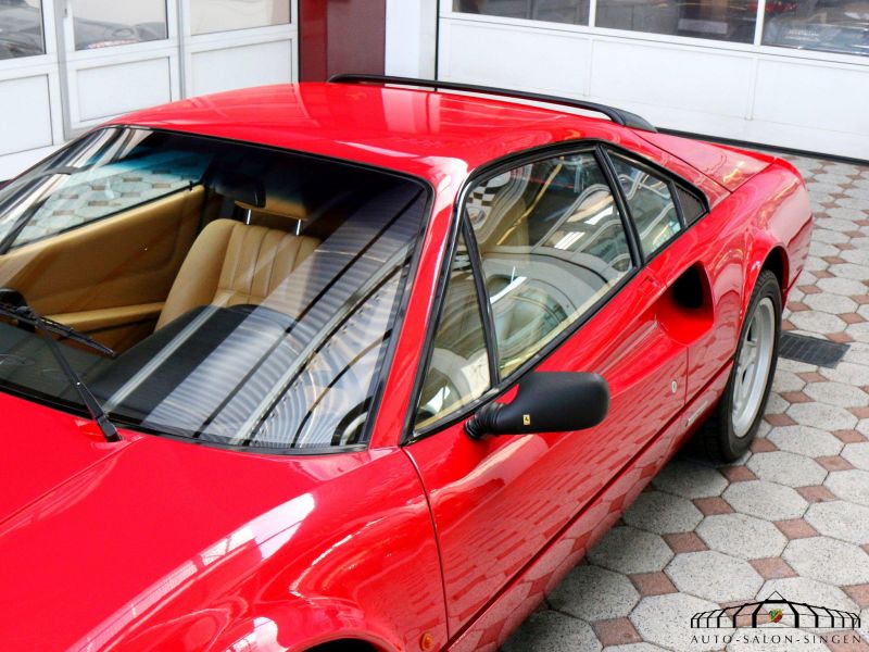 Ferrari 328 GTB