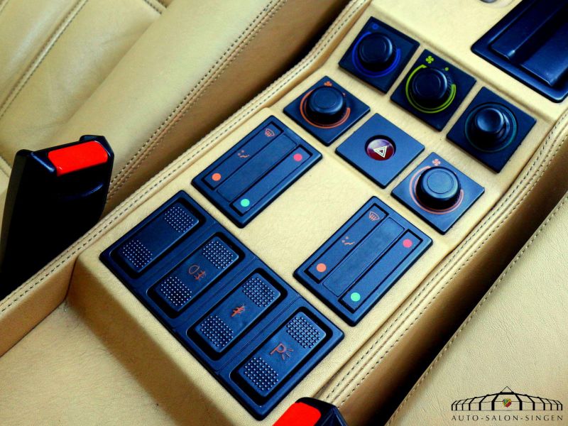 Ferrari 328 GTB