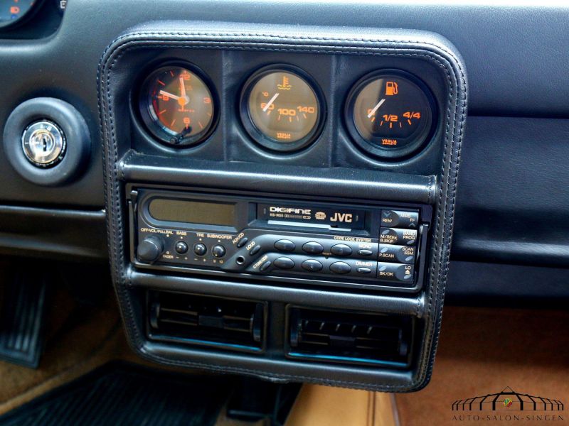 Ferrari 328 GTB