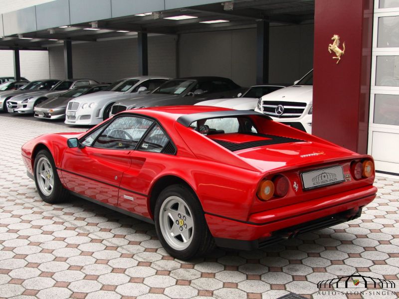 Ferrari 328 GTB